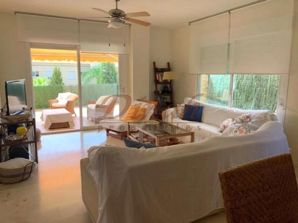 Piso en calle Isla de Altea