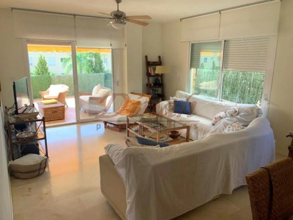 Piso en calle Isla de Altea