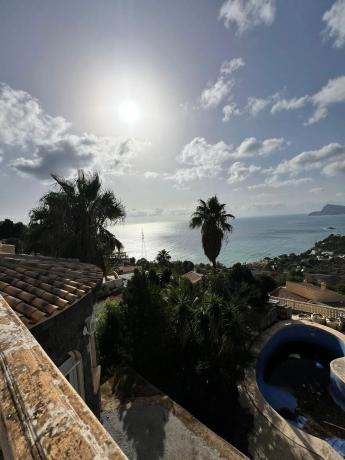 Casa independiente en avenida Europa