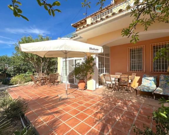 Casa independiente en calle Houffalize