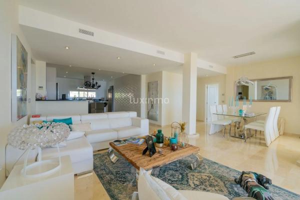 Piso en avenida Europa