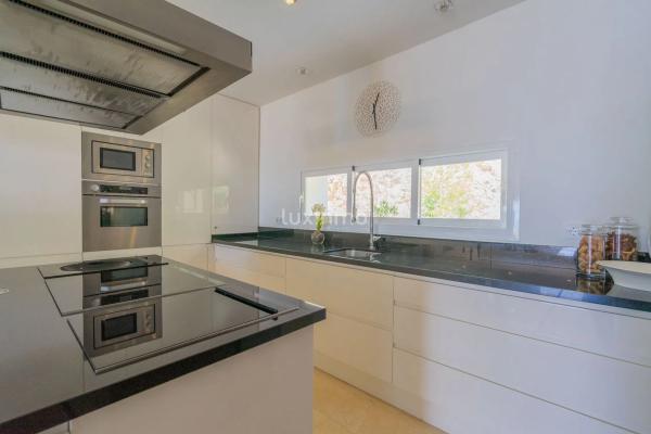 Piso en avenida Europa