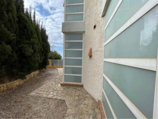 Chalet adosado en calle el Lloveret