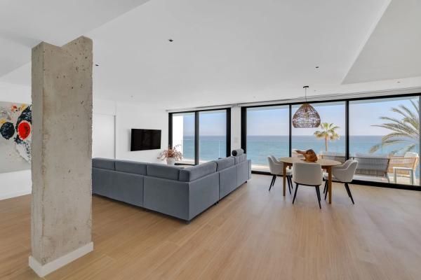 Piso en calle Conde de Altea, 46