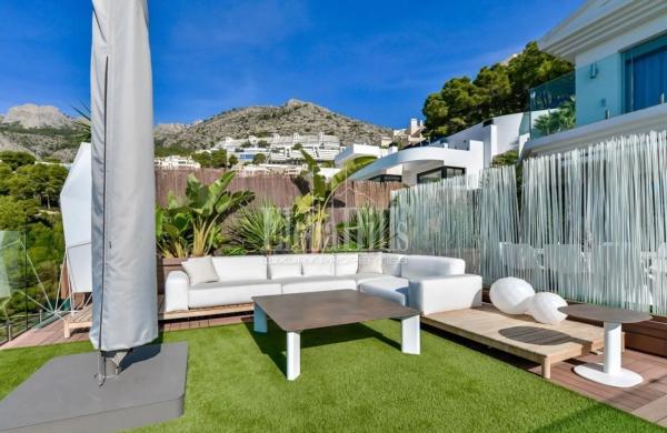 Casa independiente en calle Alemania