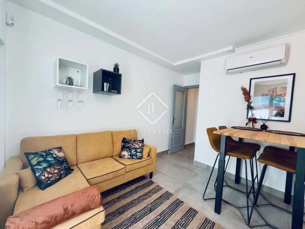 Piso en calle Conde de Altea