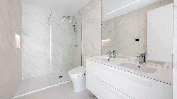 Casa independiente en calle Italia