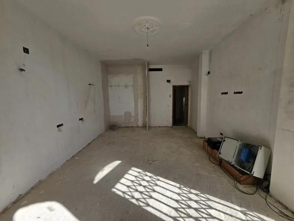 Casa independiente en calle Italia