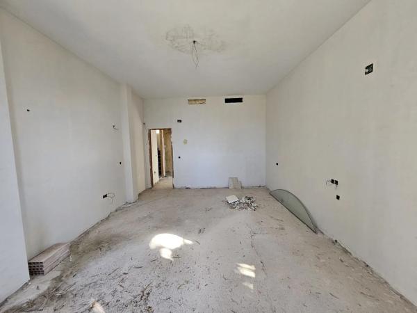 Casa independiente en calle Italia