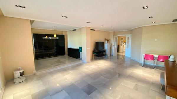 Piso en calle Ducado Real, 6