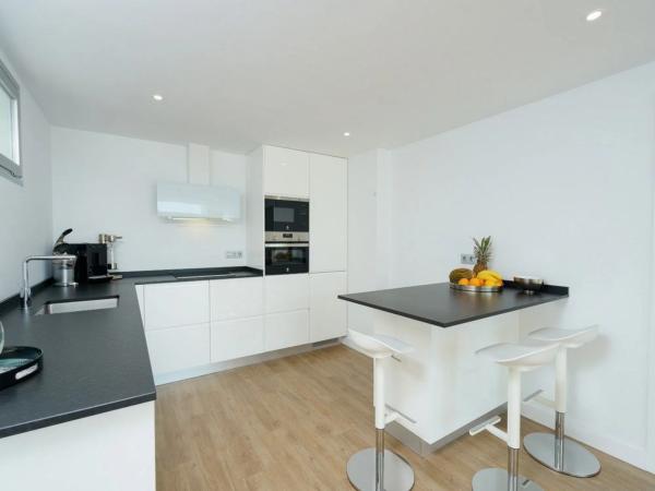 Chalet pareado en calle Alemania