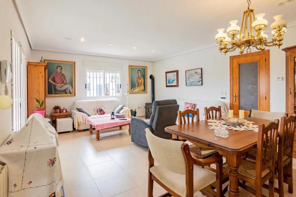 Casa independiente en Partida el Planet