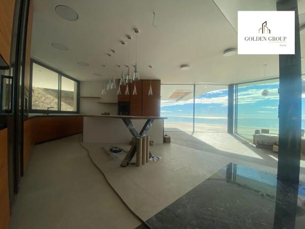 Casa independiente en calle Inglaterra