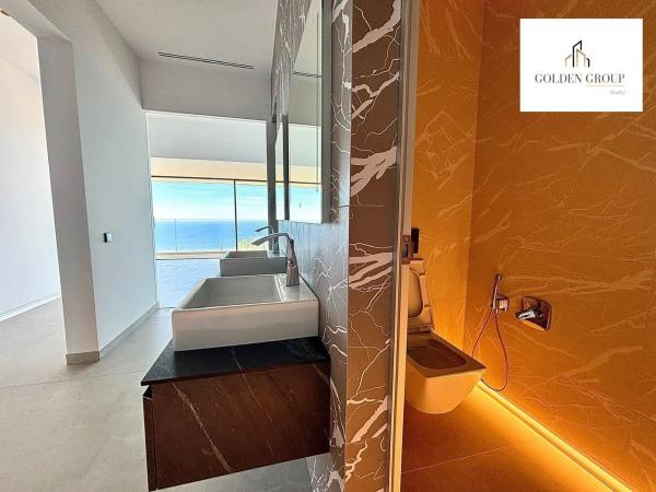 Casa independiente en calle Inglaterra