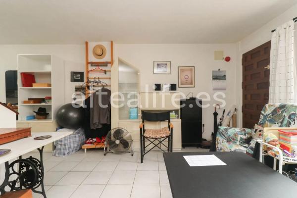 Casa de pueblo en calle Agulló