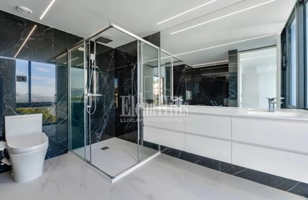 Casa independiente en calle Italia