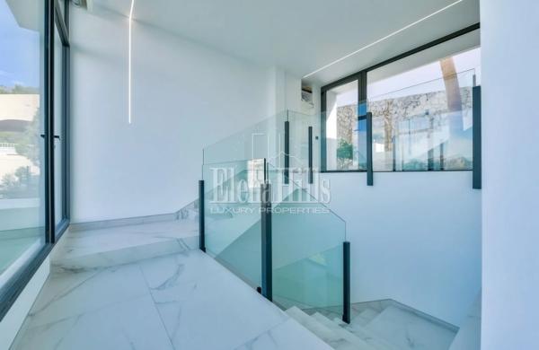 Casa independiente en calle Italia