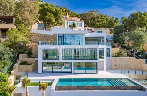 Casa independiente en calle Italia