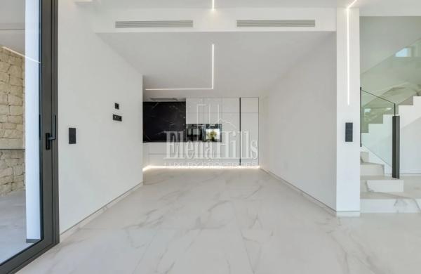 Casa independiente en calle Italia