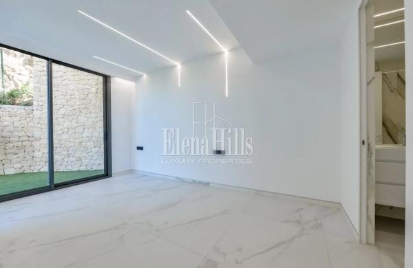 Casa independiente en calle Italia