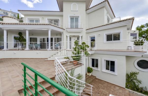 Casa independiente en calle Irlanda del Norte