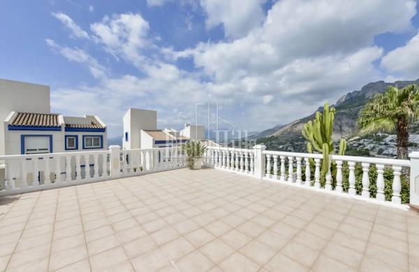 Casa independiente en calle Irlanda del Norte