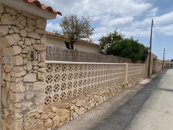 Casa independiente en Urbanització el Tosal