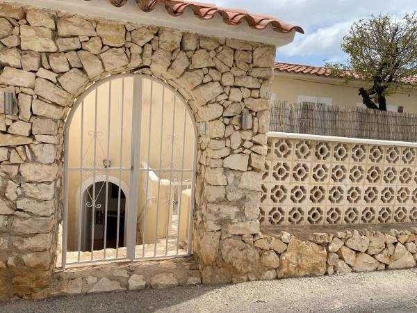 Casa independiente en Urbanització el Tosal