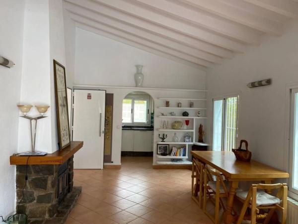 Casa independiente en Urbanització el Tosal