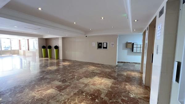 Piso en avenida Rosa de los Vientos, 36 a