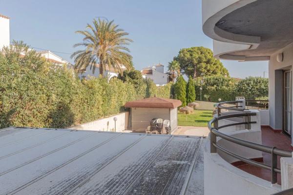 Estudio en Urbanización Caleta, 28 a