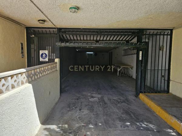 Estudio en Urbanización Caleta, 28 a