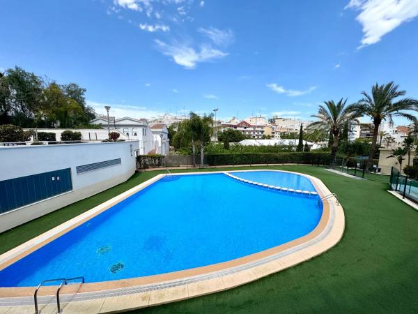 Piso en calle Jose María Ruiz Pérez-Aguila, 1