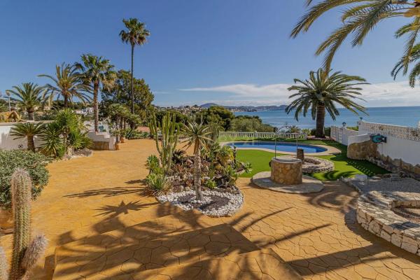 Casa independiente en Partida Los Pinos, 22 -8