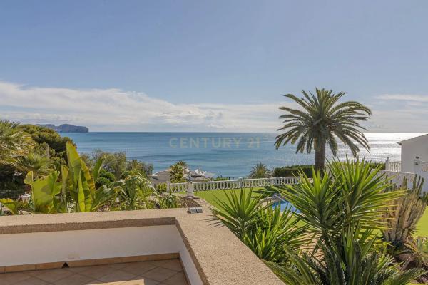 Casa independiente en Partida Los Pinos, 22 -8