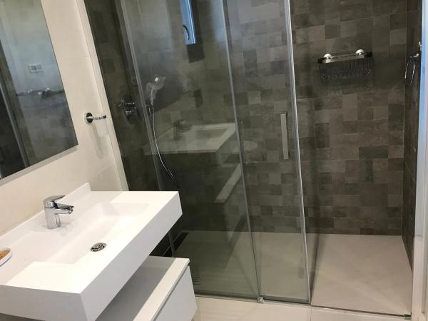 Piso en calle Estonia, 4