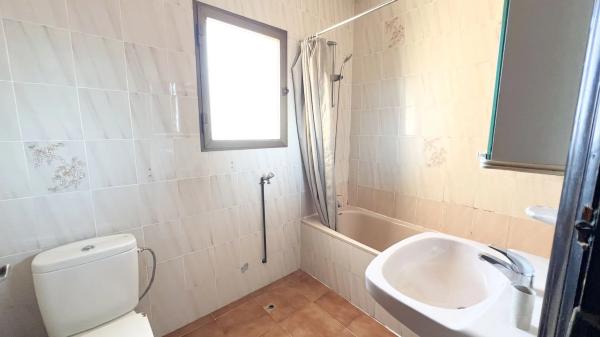 Casa independiente en Los Almendros, 12 a