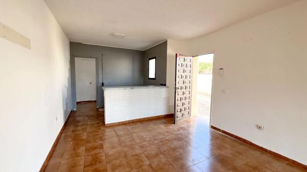 Casa independiente en Los Almendros, 12 a