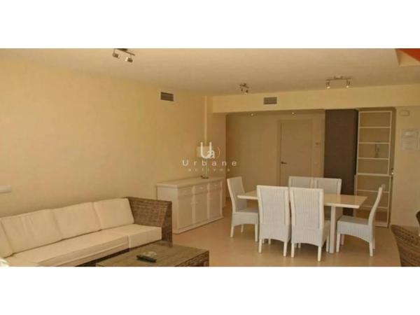 Ático en avenida Juan Carlos i