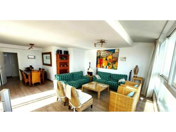 Ático en avenida Juan Carlos i