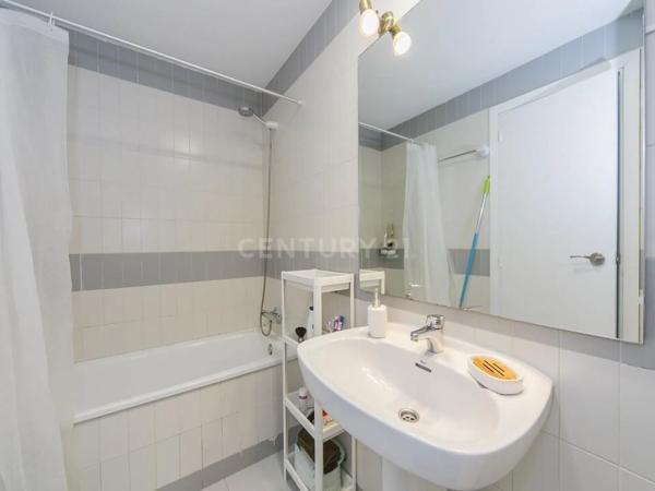 Piso en avenida Europa, 1