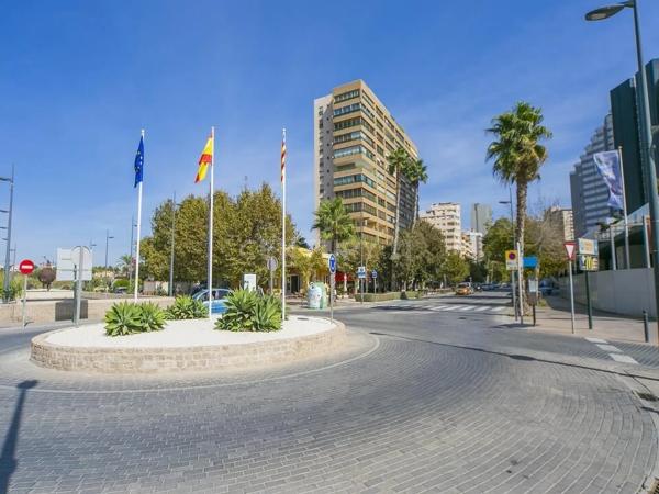 Piso en avenida Europa, 1