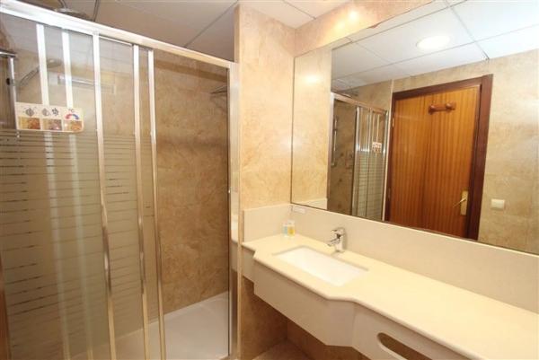 Estudio en Urbanización Caleta