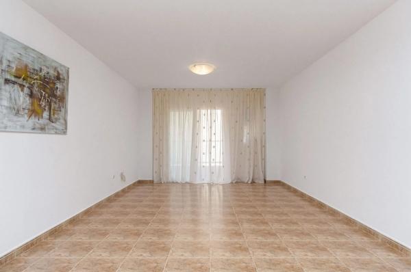 Piso en calle San Isidro