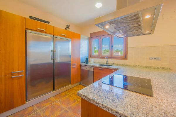 Casa independiente en Partida Benicolada, 13 s