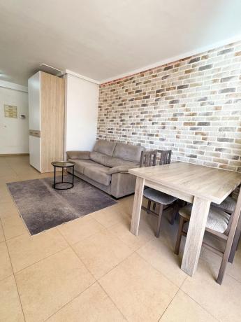 Piso en calle Navío