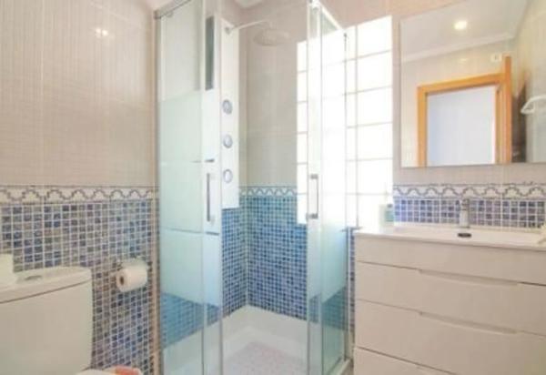 Casa independiente en urbanizacion cometa la lilia rosa