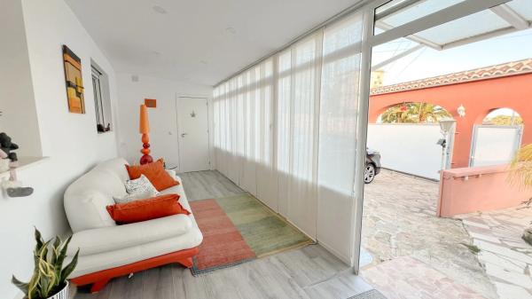 Casa independiente en Partida Vallesa, 1 ---d