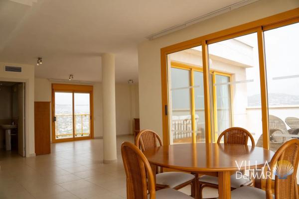 Ático en avenida Juan Carlos I, 50