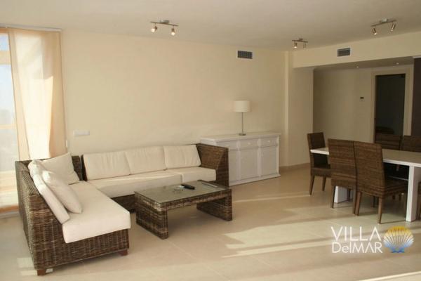 Ático en avenida Juan Carlos I, 50